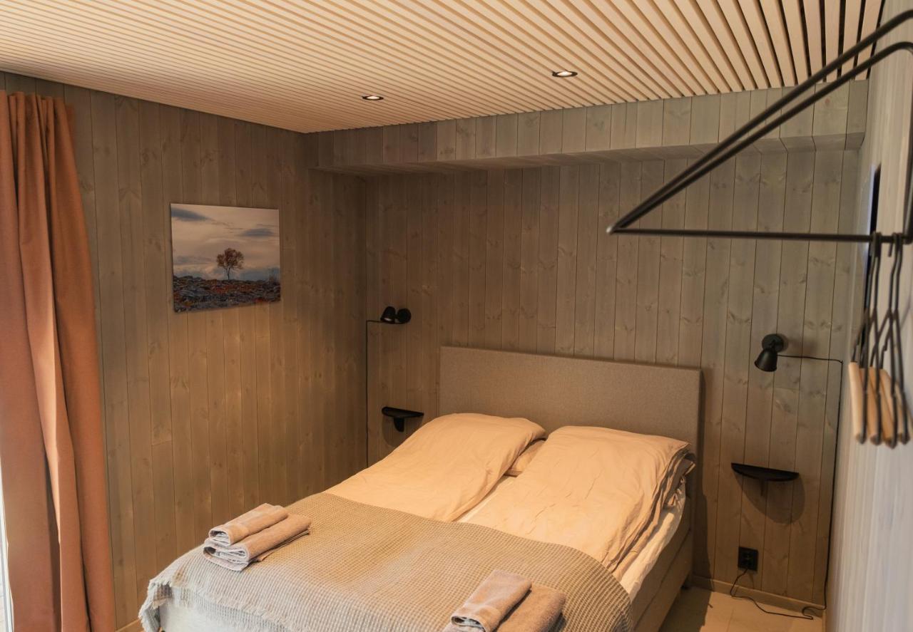 Modern Apartment In Henningsvær Kültér fotó